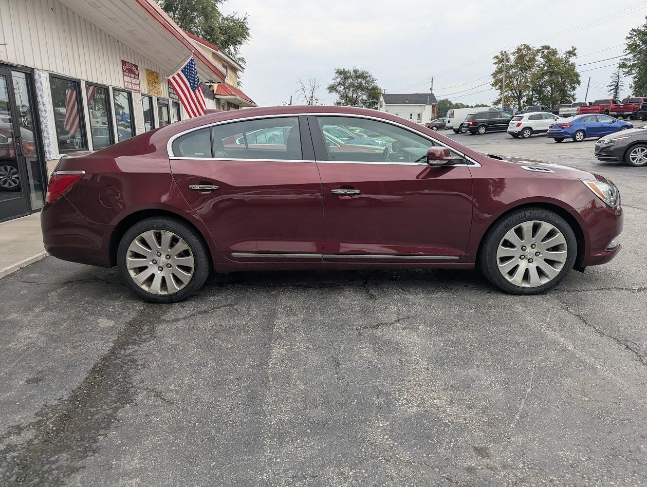 Buick LaCrosse Leather Package AWD 2016