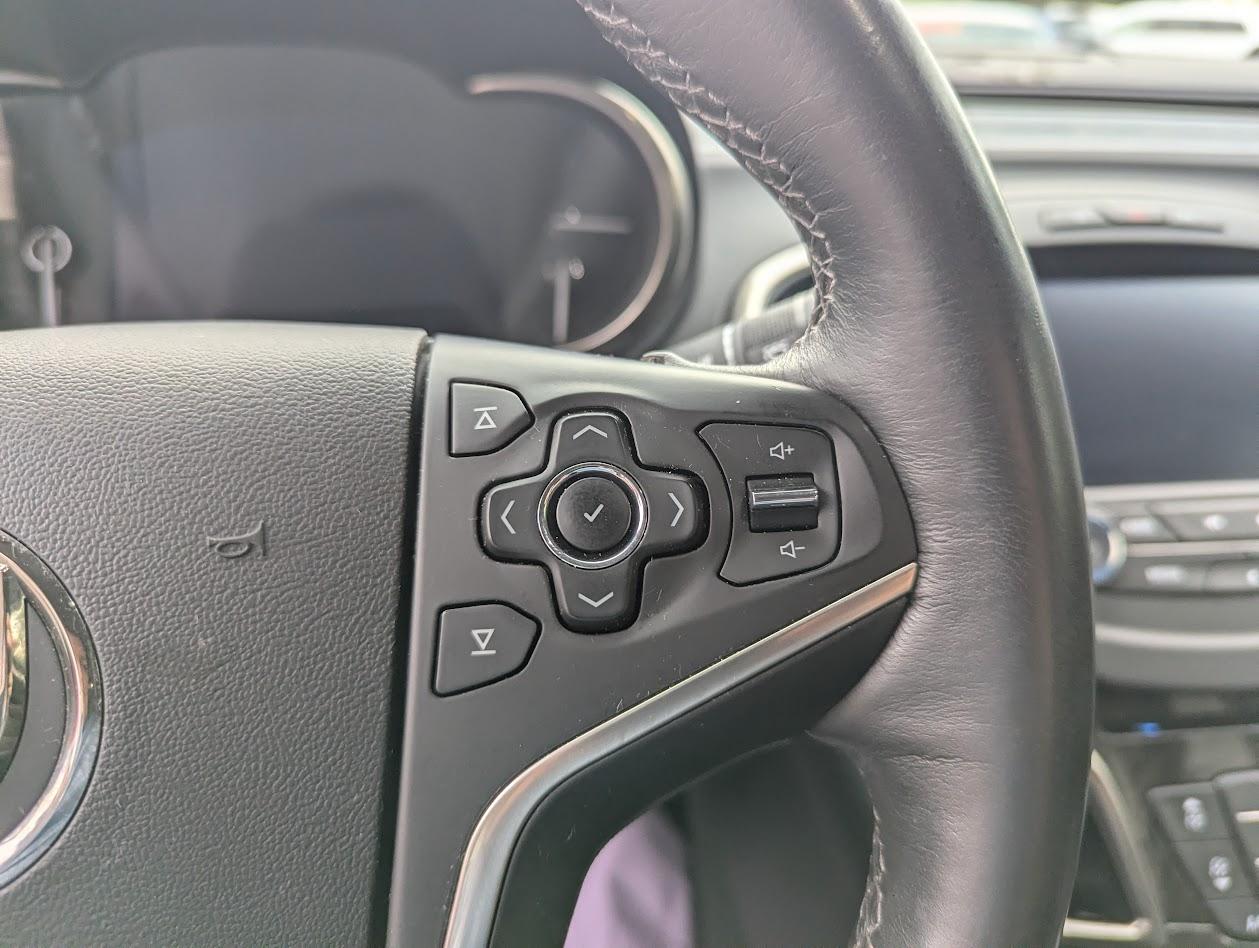 Buick LaCrosse Leather Package AWD 2016