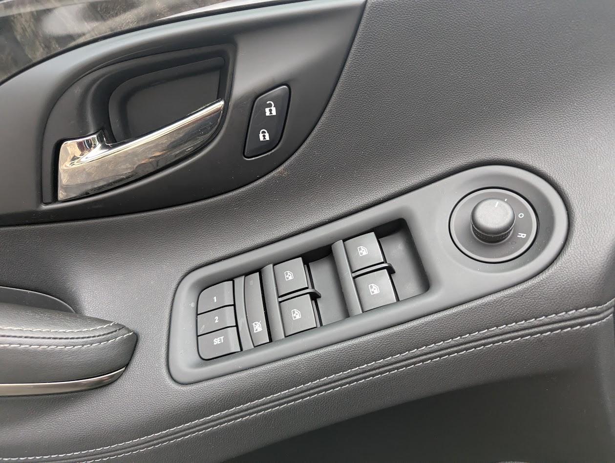 Buick LaCrosse Leather Package AWD 2016