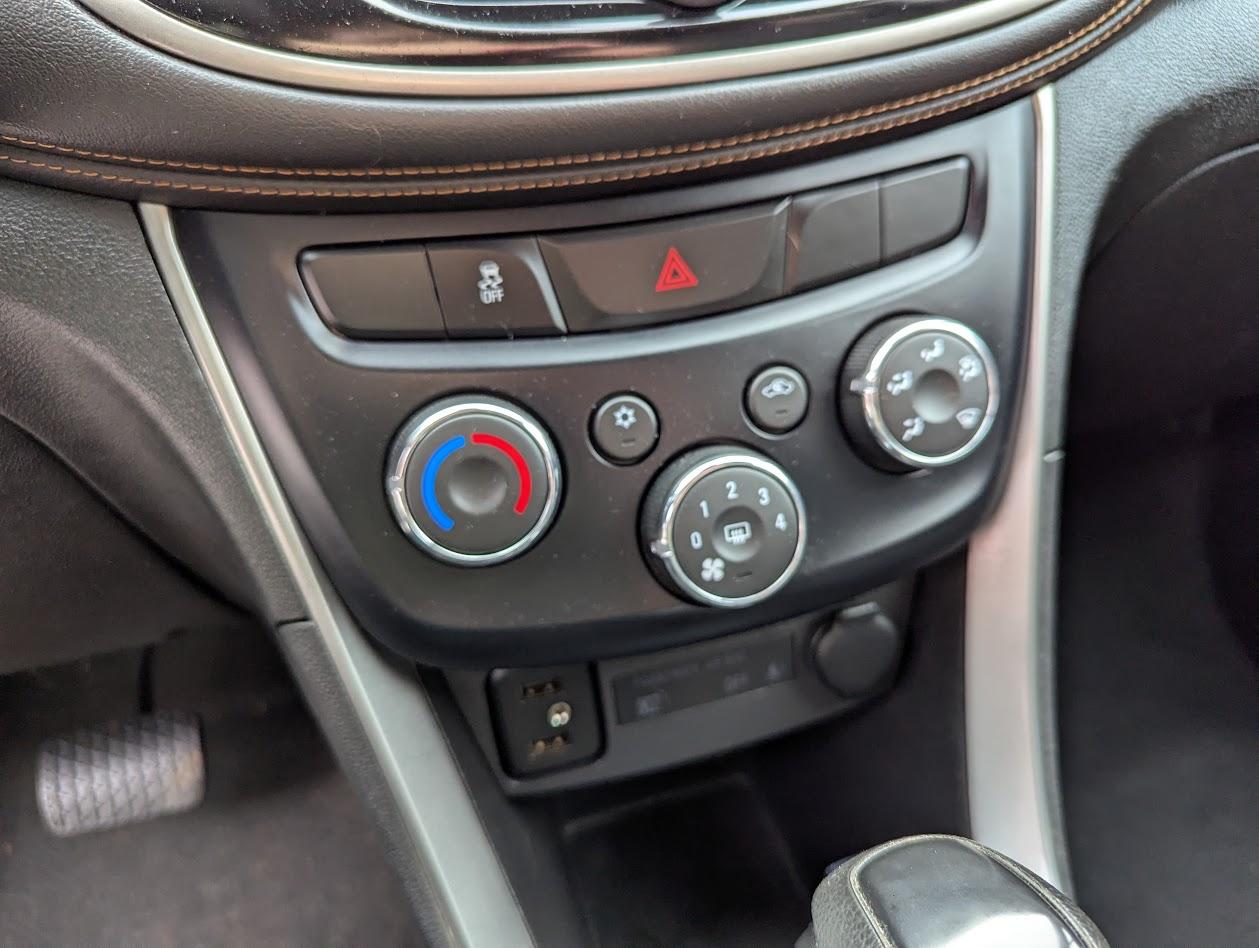 Chevrolet Trax LS FWD 2019