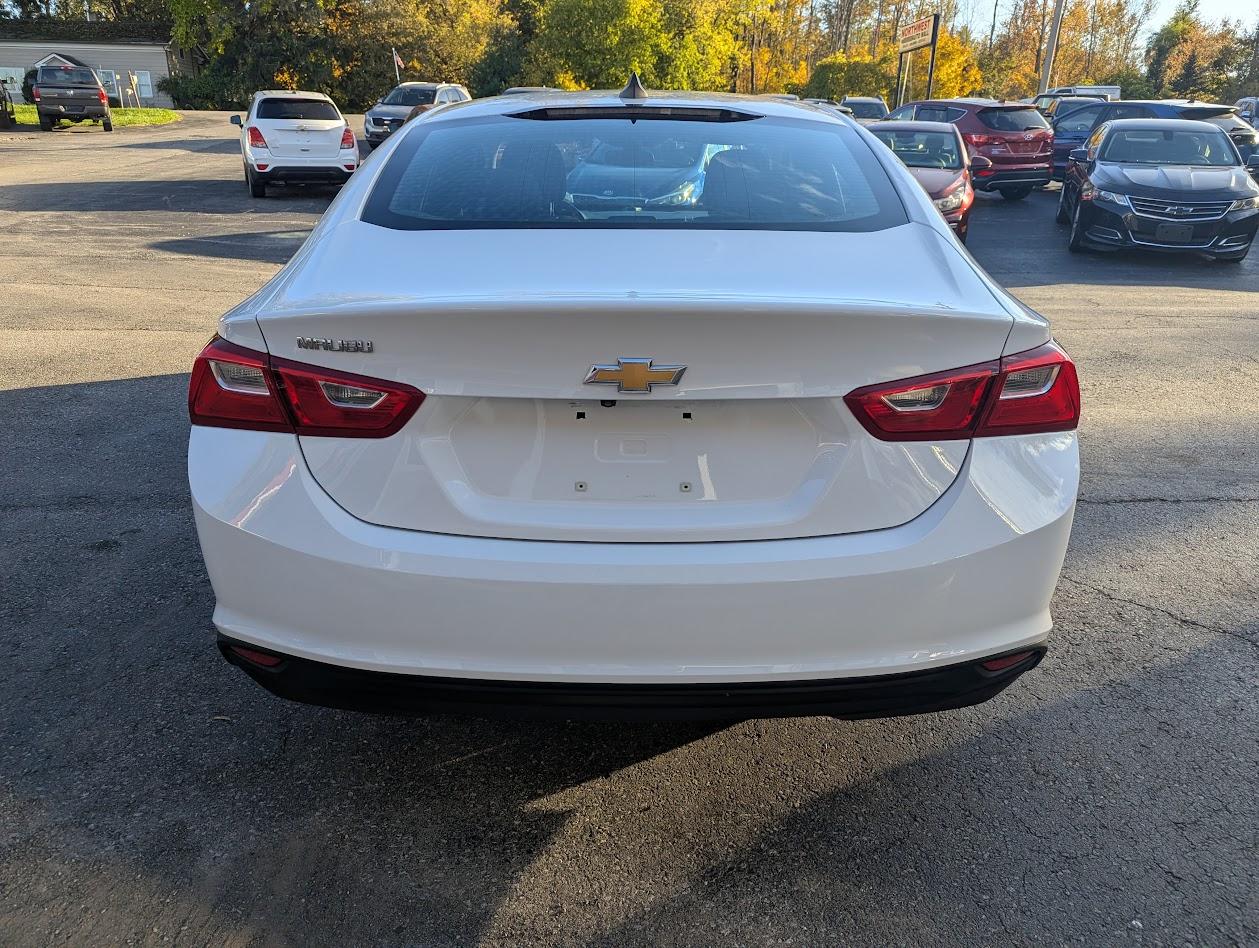 Chevrolet Malibu LS 2018