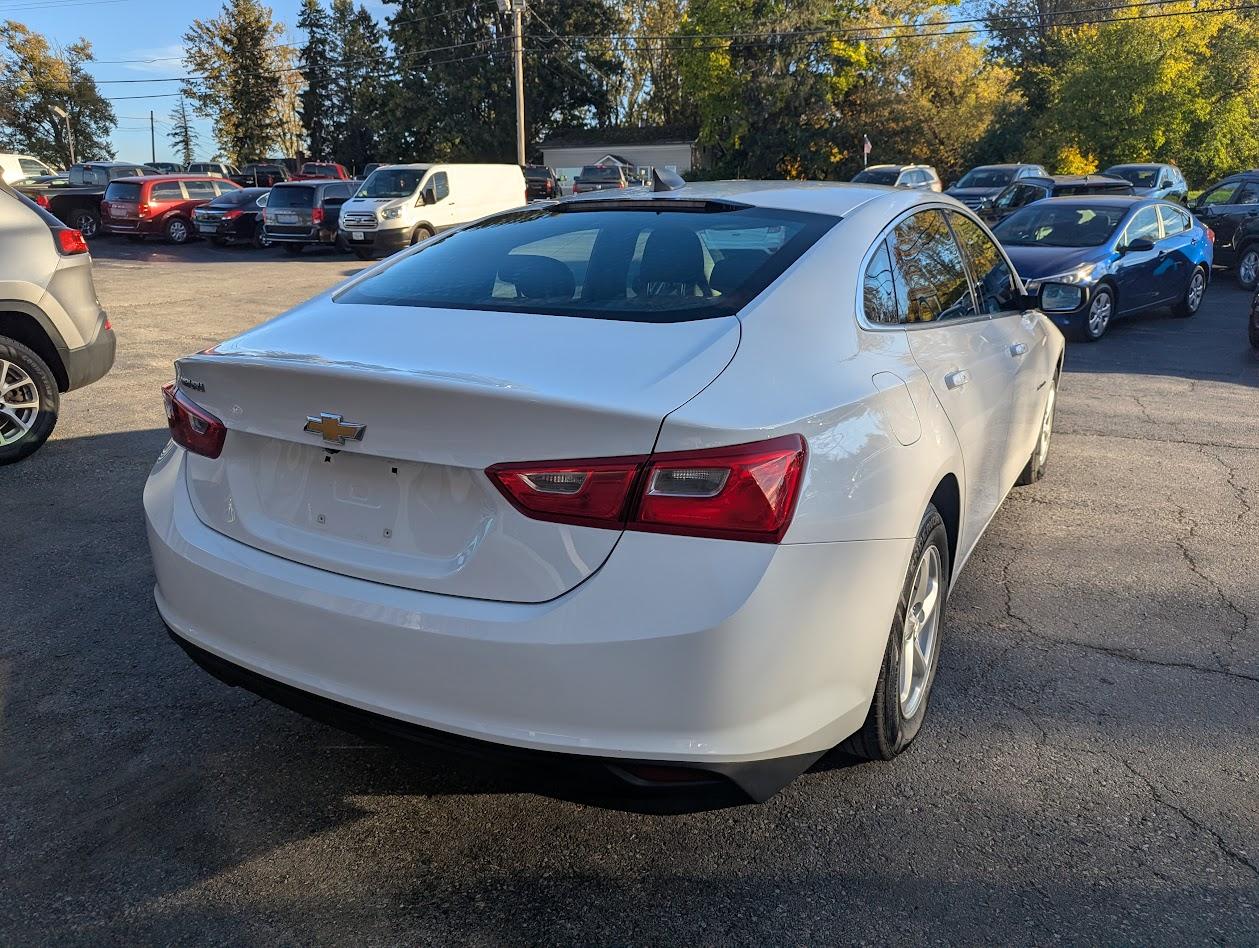 Chevrolet Malibu LS 2018