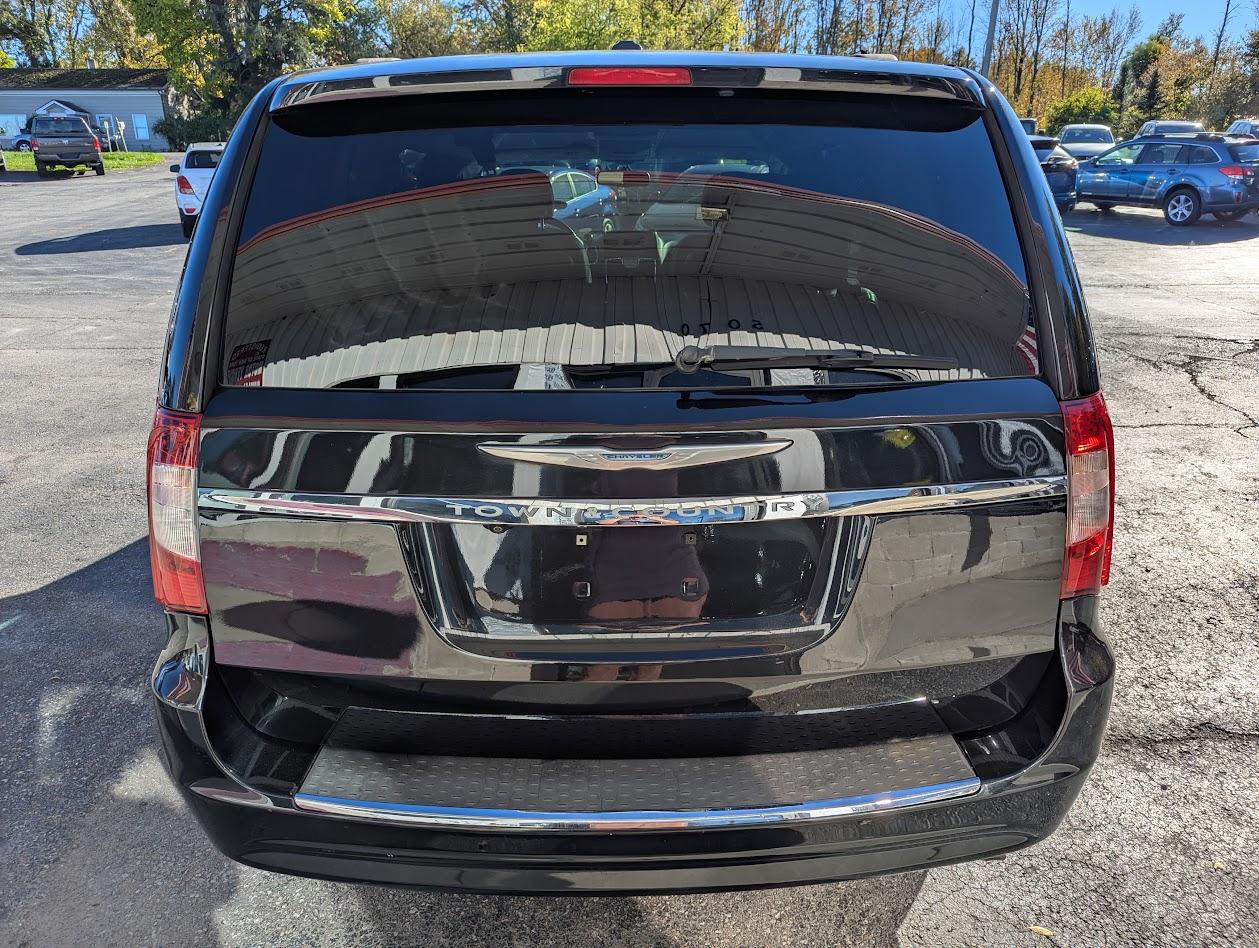 Chrysler Town & Country Touring 2014