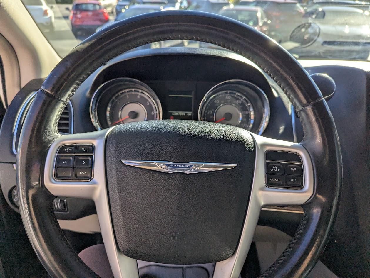 Chrysler Town & Country Touring 2014