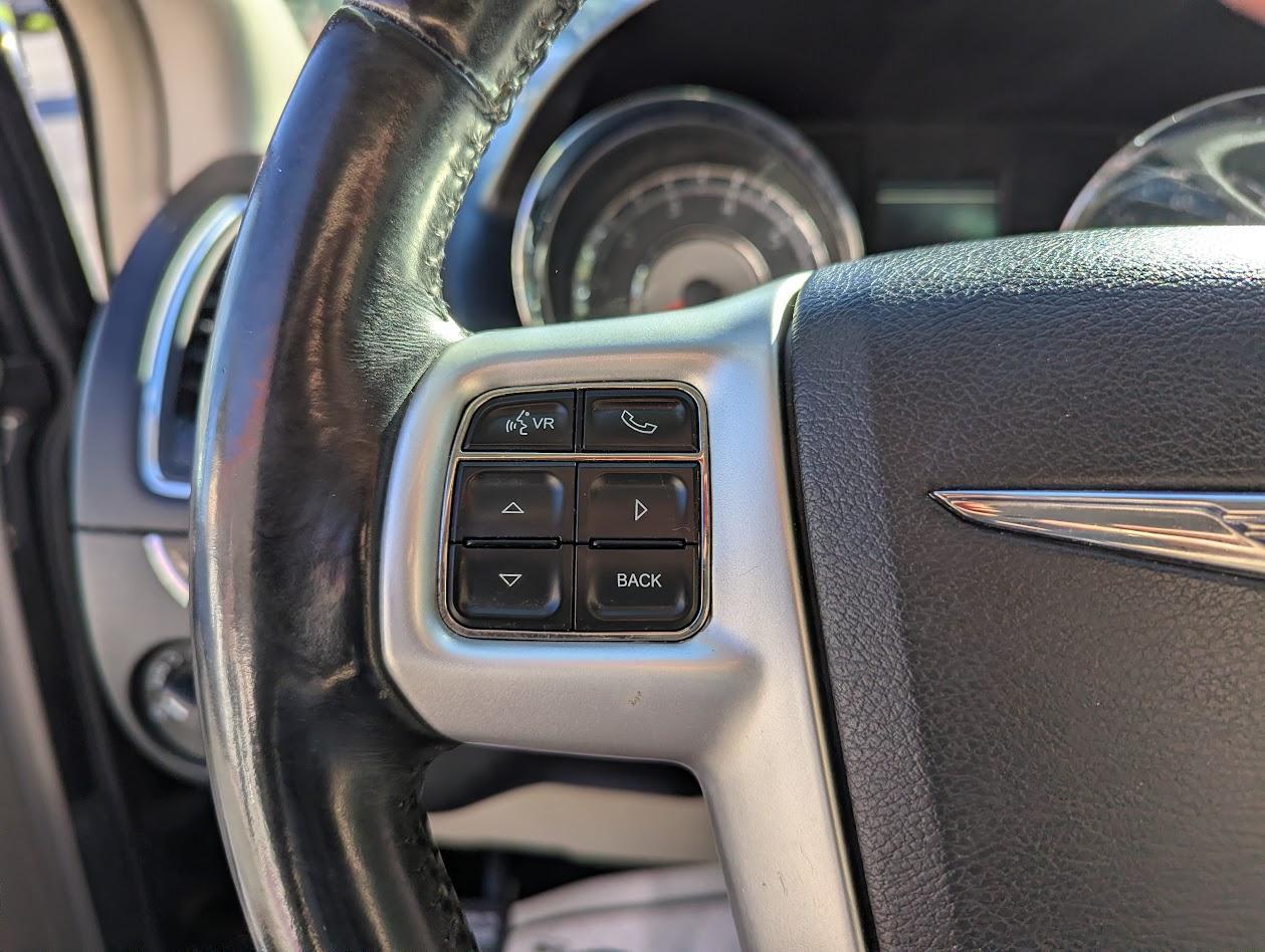 Chrysler Town & Country Touring 2014