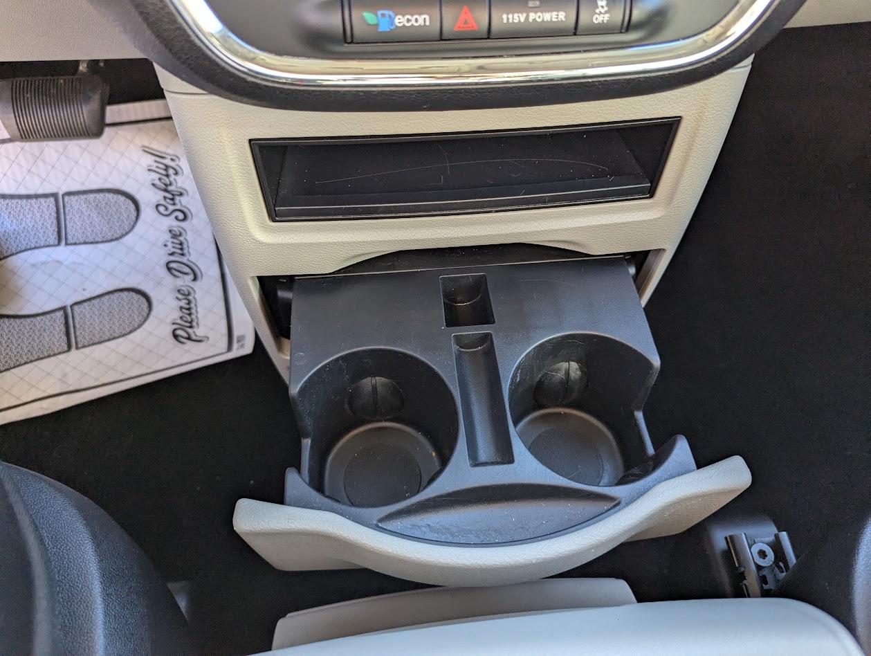 Chrysler Town & Country Touring 2014