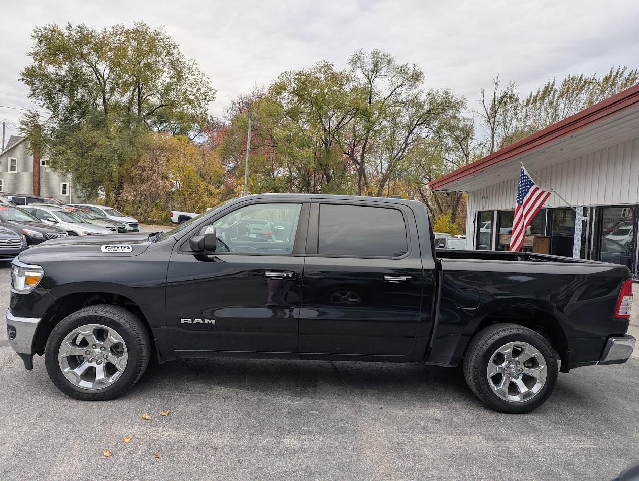 RAM 1500 Big Horn Crew Cab SWB 4WD 2019