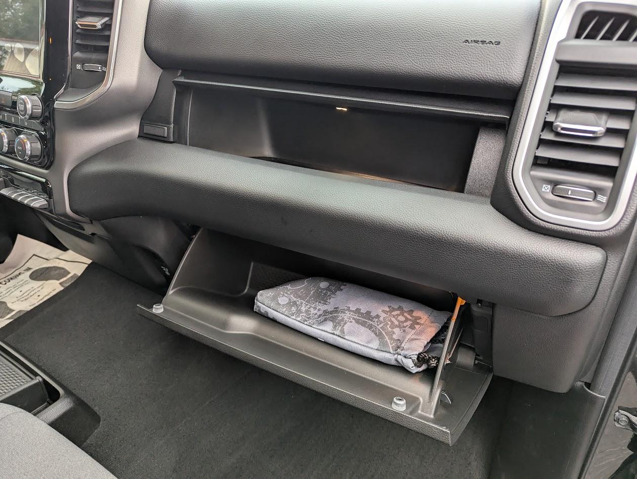 RAM 1500 Big Horn Crew Cab SWB 4WD 2019