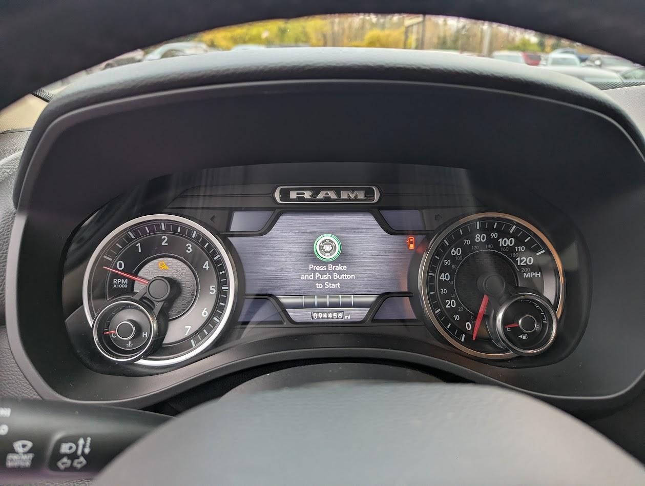 RAM 1500 Big Horn Crew Cab SWB 4WD 2019