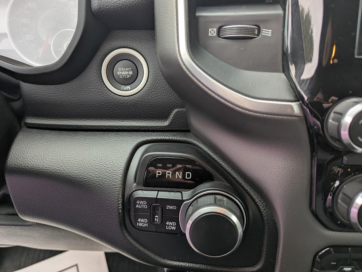 RAM 1500 Big Horn Crew Cab SWB 4WD 2019