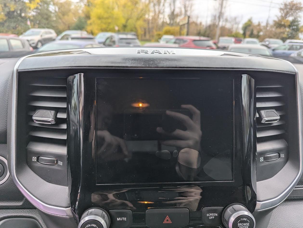 RAM 1500 Big Horn Crew Cab SWB 4WD 2019