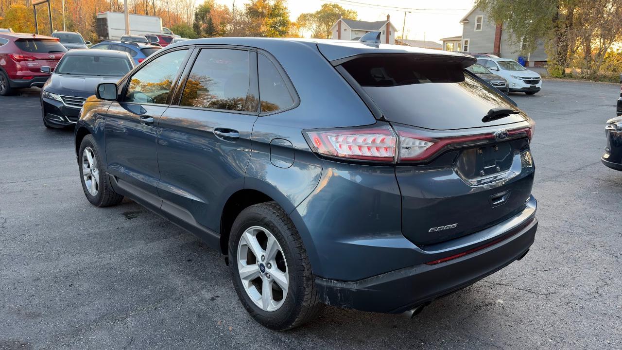 Ford Edge SE FWD 2018
