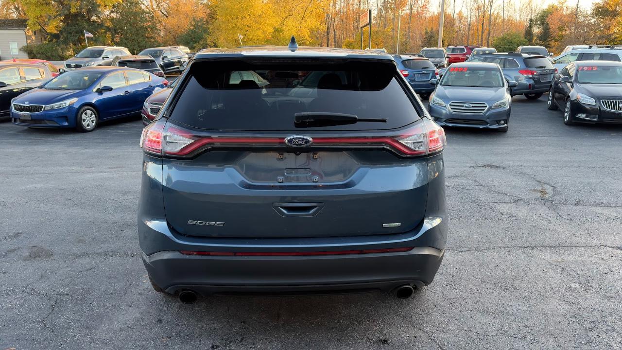 Ford Edge SE FWD 2018