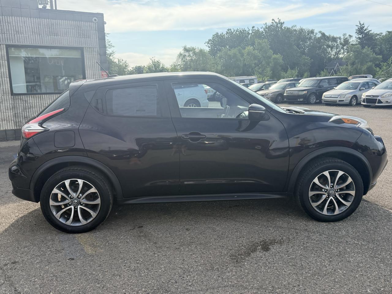 Nissan Juke S AWD 2015