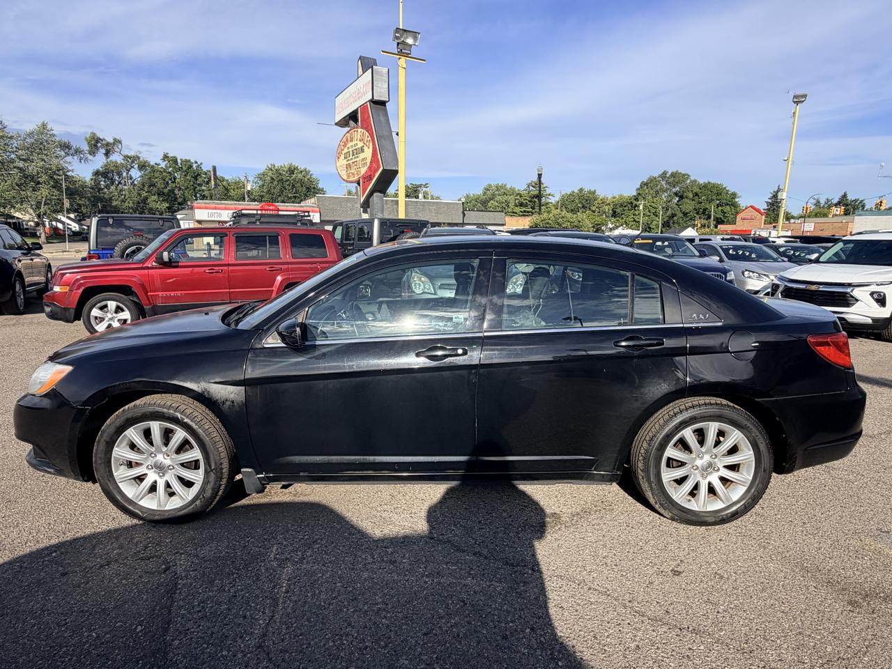 Chrysler 200 Touring 2011