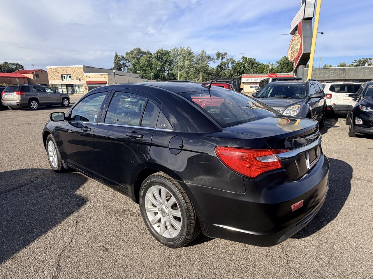 Chrysler 200 Touring 2011