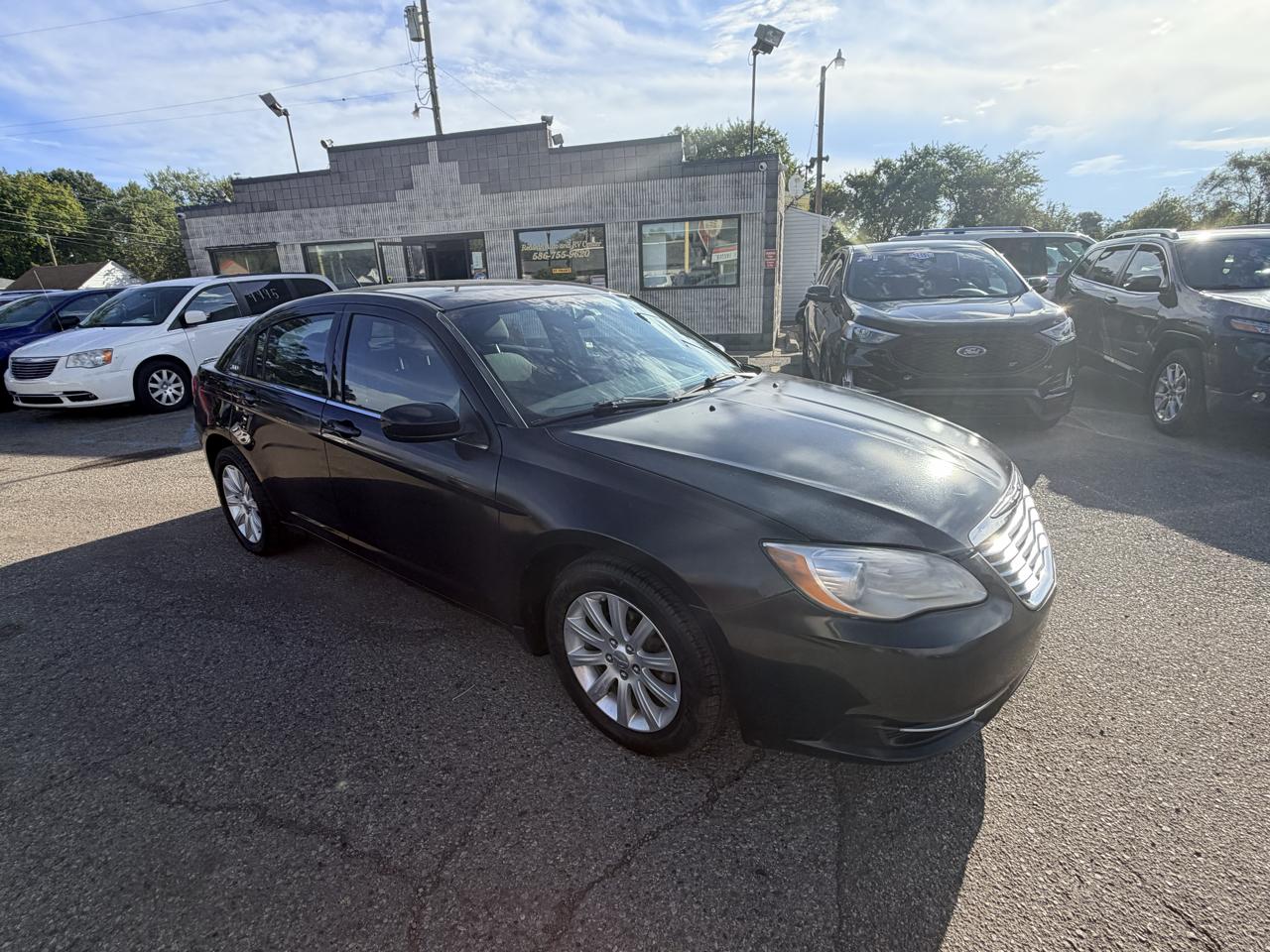 Chrysler 200 Touring 2011
