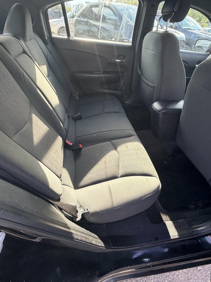 Chrysler 200 Touring 2011
