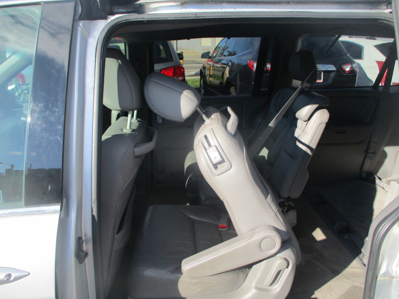 Honda Odyssey EX-L w/ DVD and Navigation 2010 Honda Odyssey EX-L w/ DVD and Navigation 2010