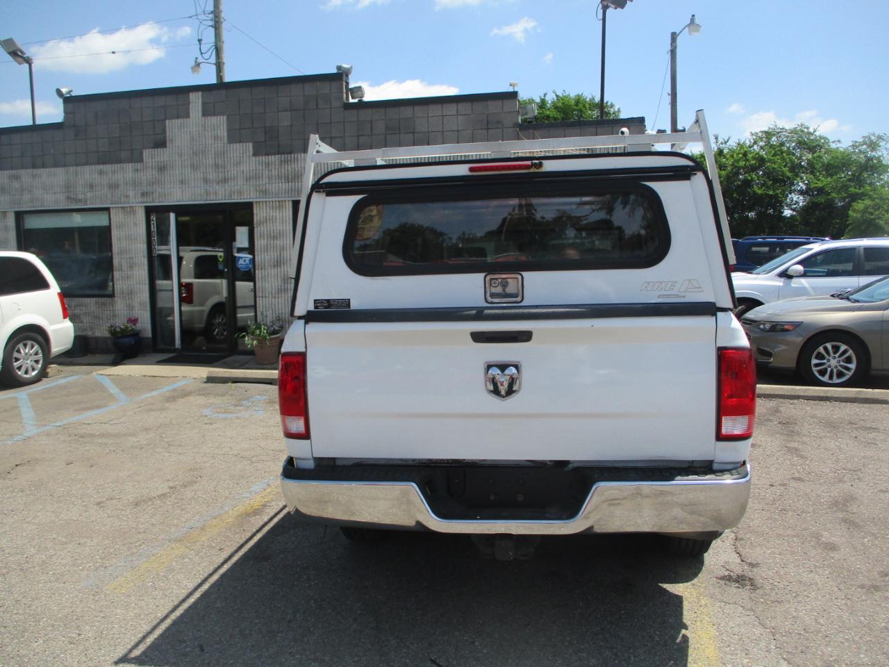 RAM 1500 Tradesman Regular Cab LWB 2WD 2016