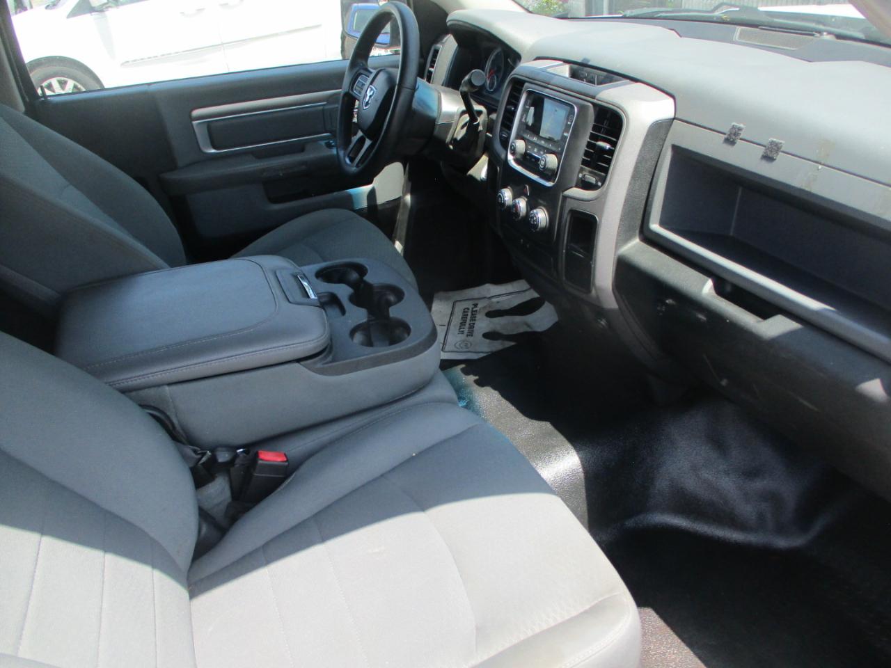 RAM 1500 Tradesman Regular Cab LWB 2WD 2016