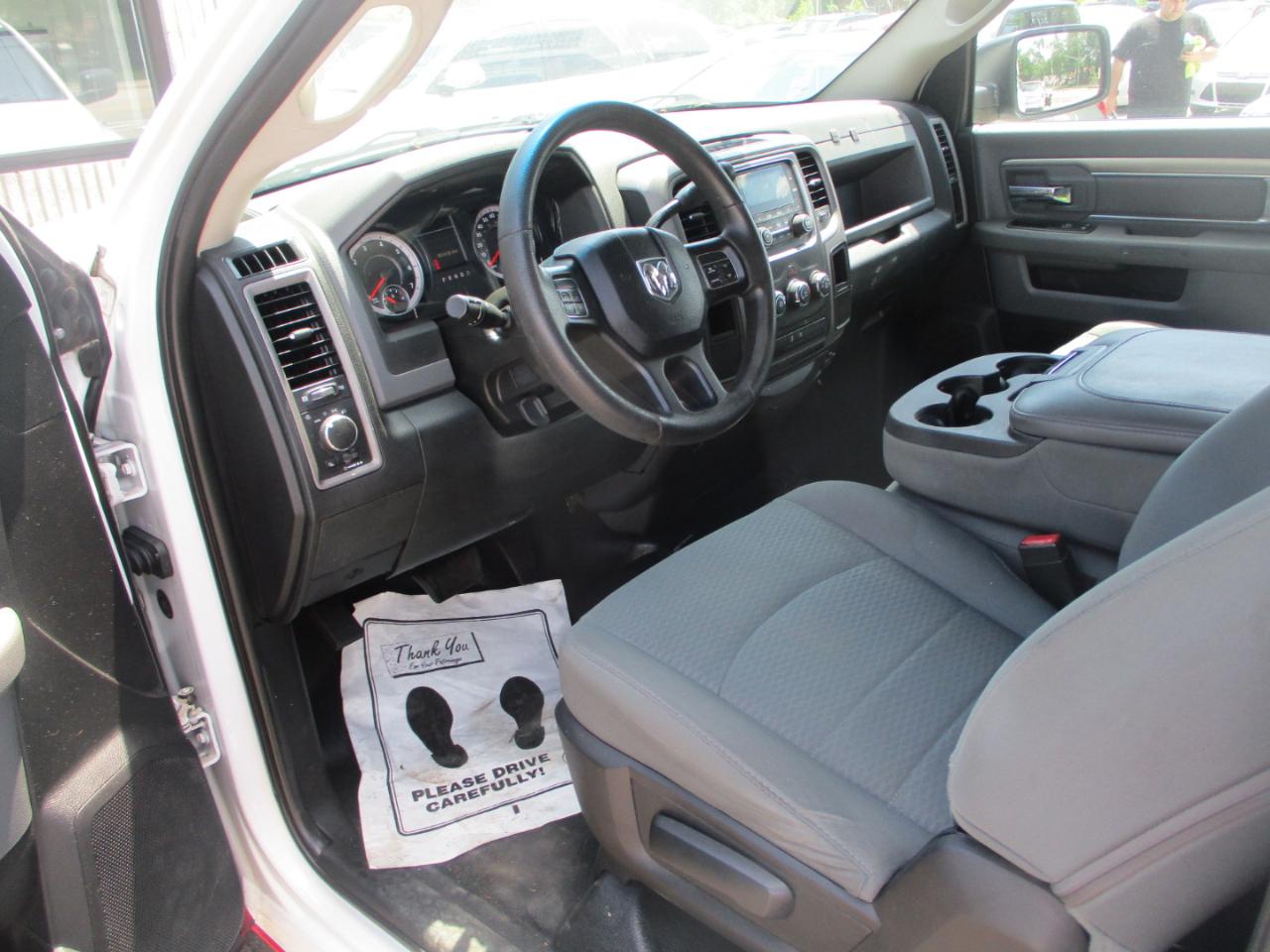 RAM 1500 Tradesman Regular Cab LWB 2WD 2016