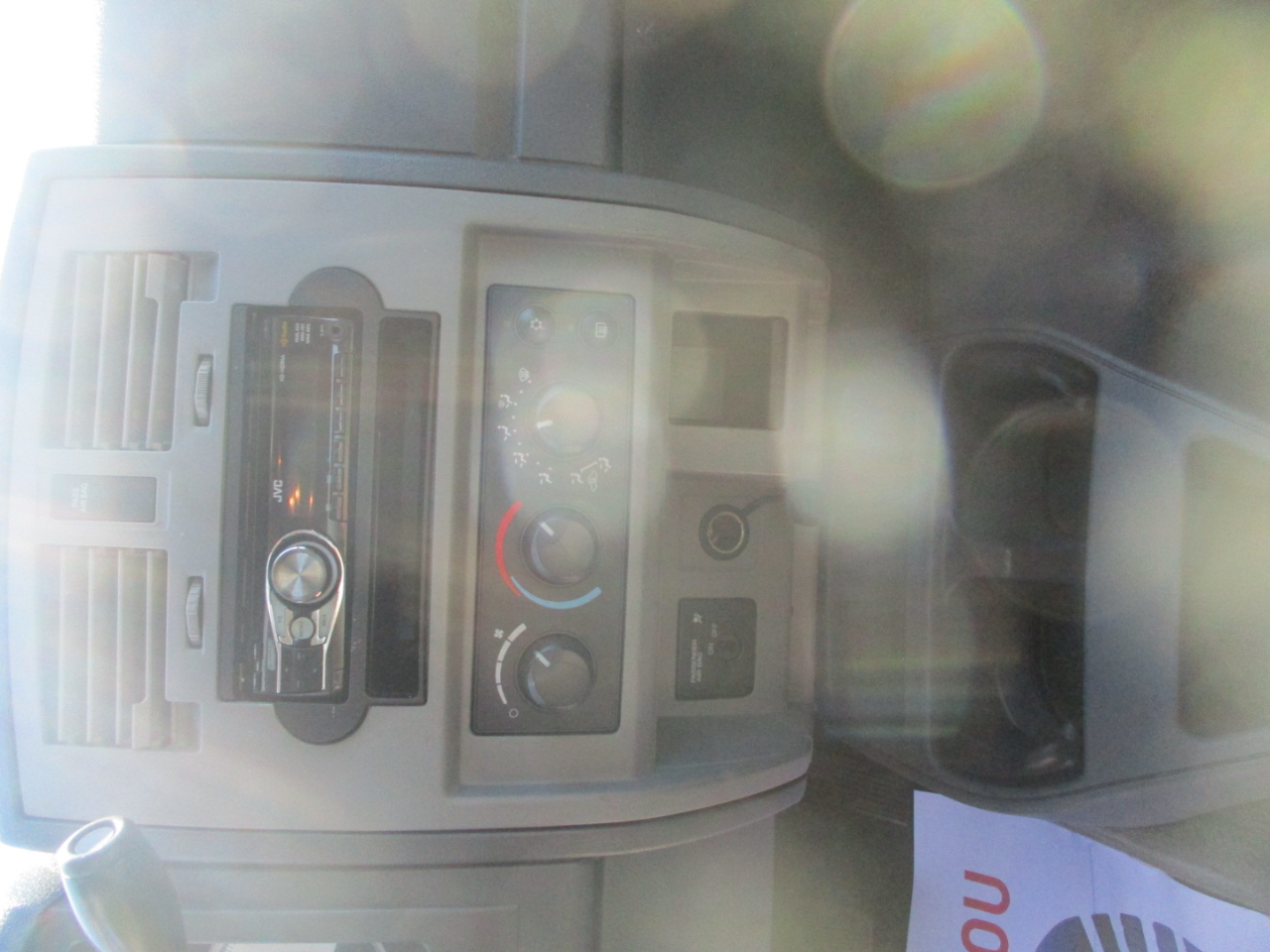 2005 Dodge Dakota SLT Club Cab photo 9