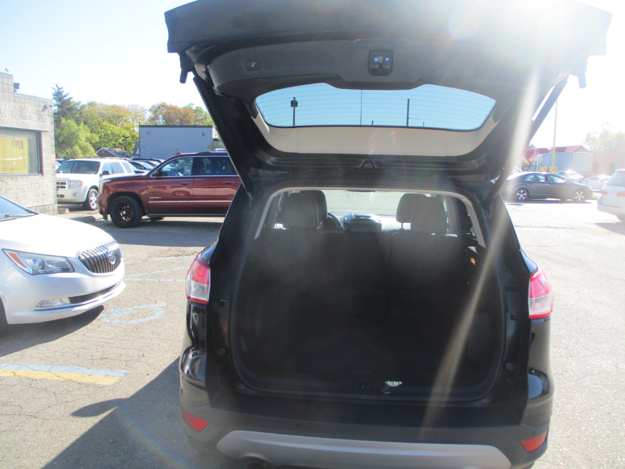 Ford Escape Titanium FWD 2015 Ford Escape Titanium FWD 2015