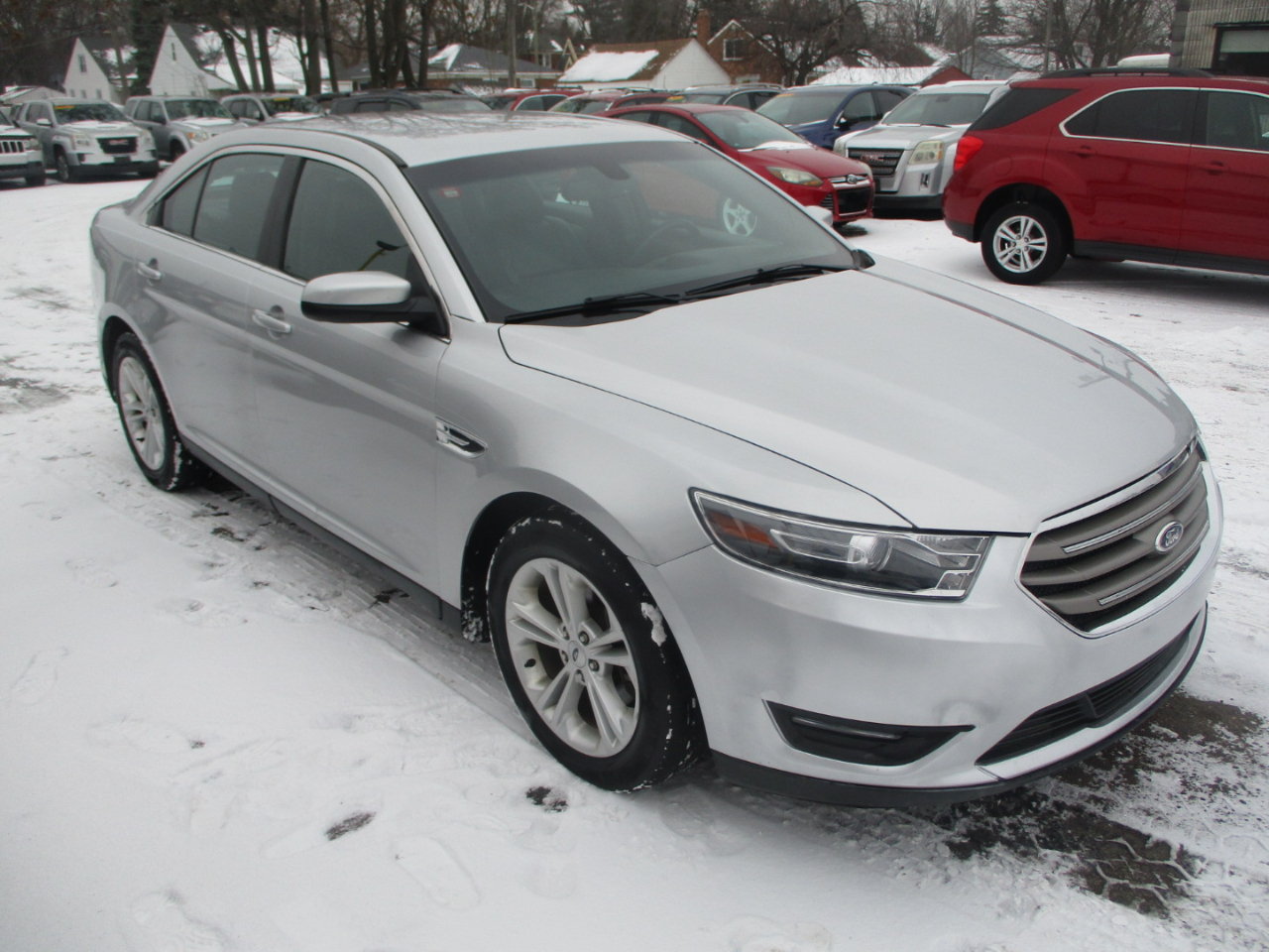 2016 Ford Taurus SEL FWD