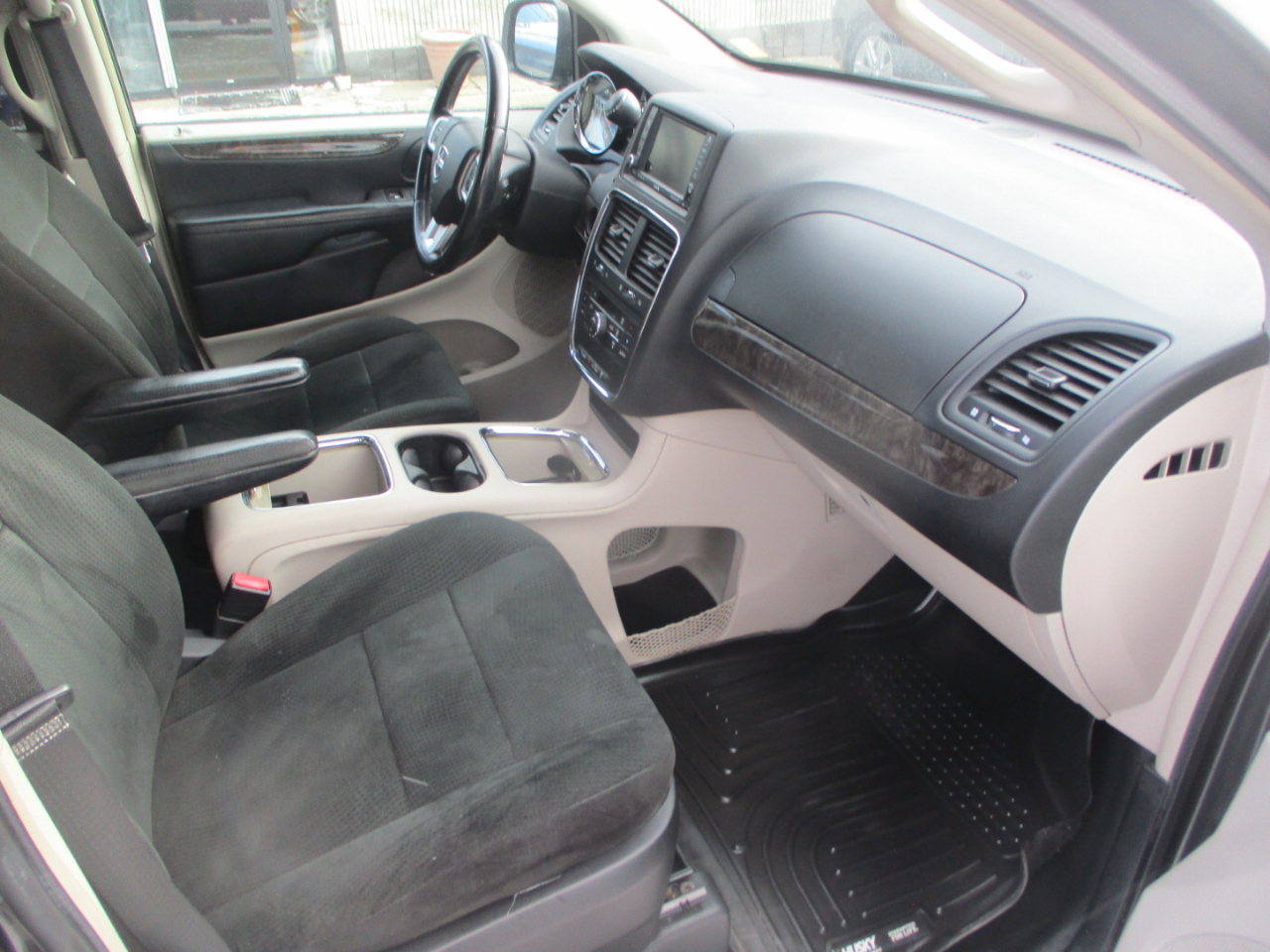 Dodge Grand Caravan Crew 2011