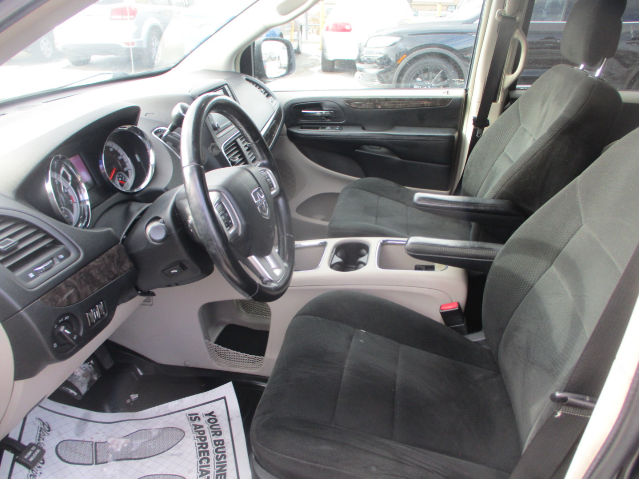 Dodge Grand Caravan Crew 2011