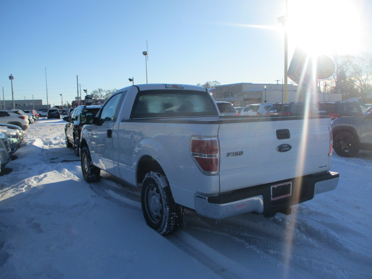 Ford F-150 XL 8-ft. Bed 2WD 2014