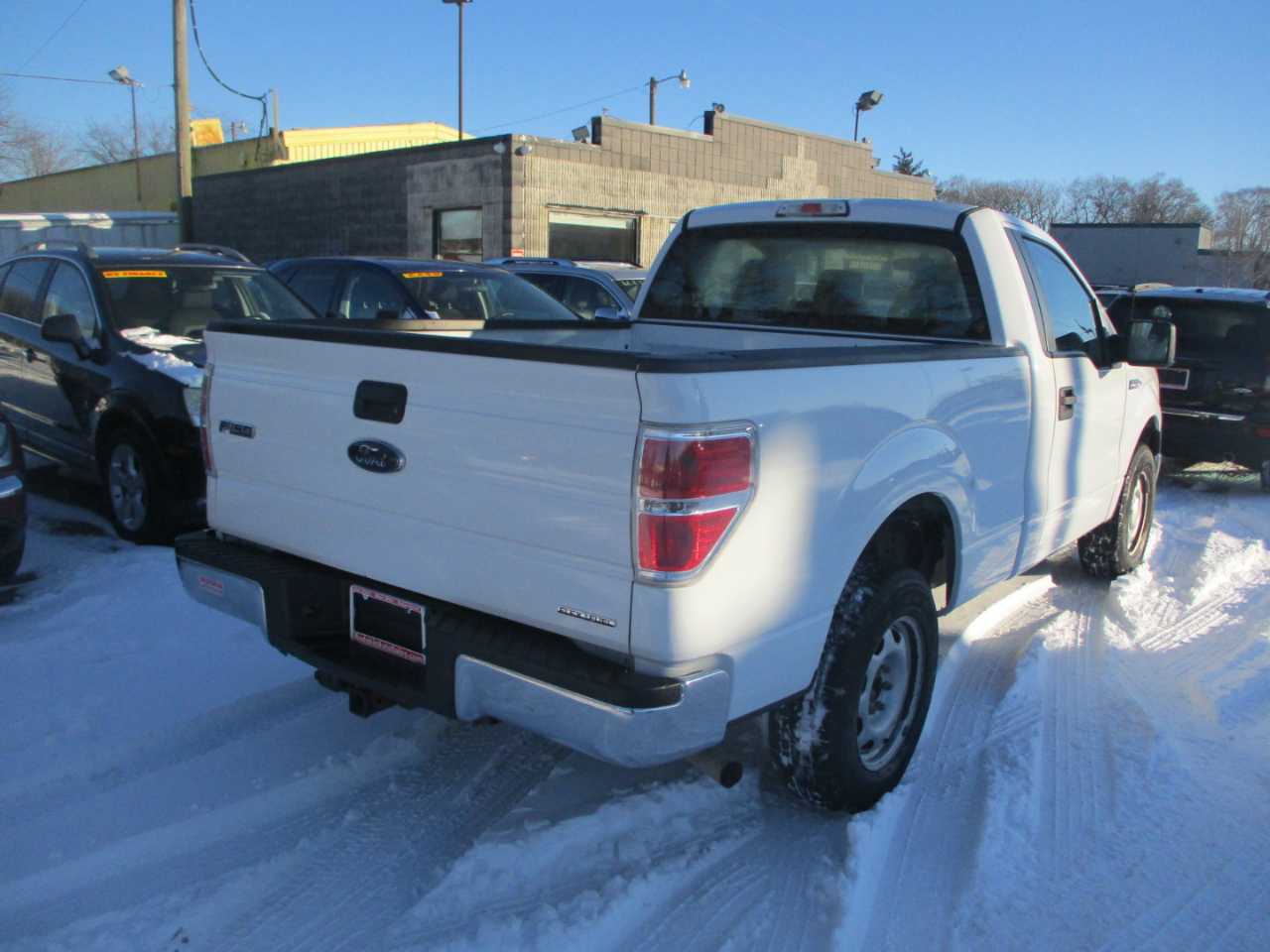 Ford F-150 XL 8-ft. Bed 2WD 2014