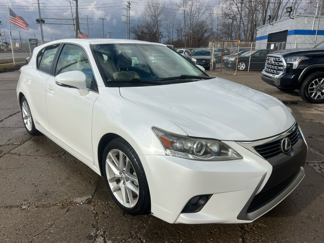 Lexus CT 200h FWD 4dr Hybrid 2014