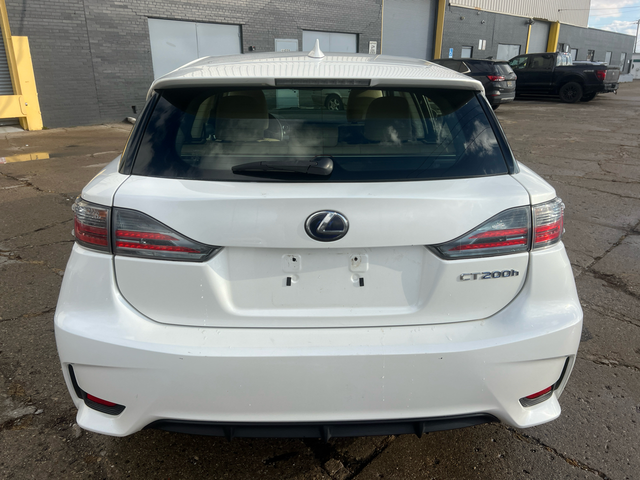 Lexus CT 200h FWD 4dr Hybrid 2014