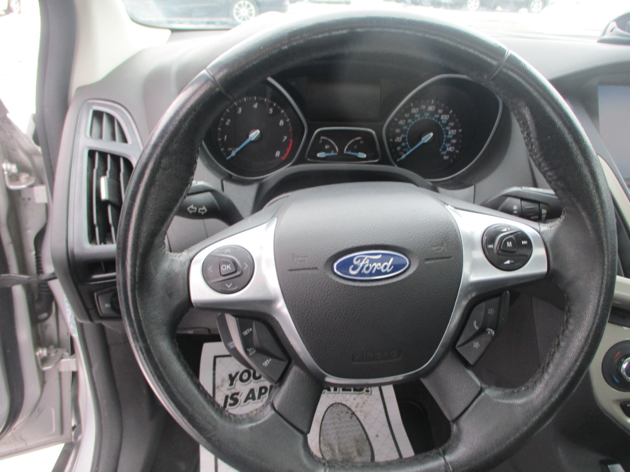 Ford Focus SEL Sedan 2012