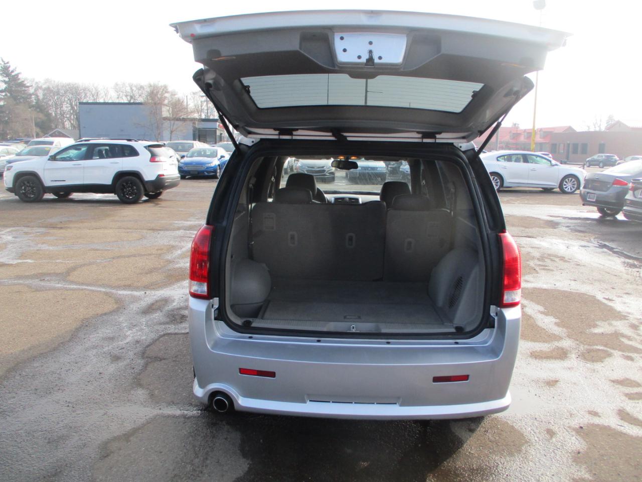 Saturn VUE AWD V6 Red Line 2006