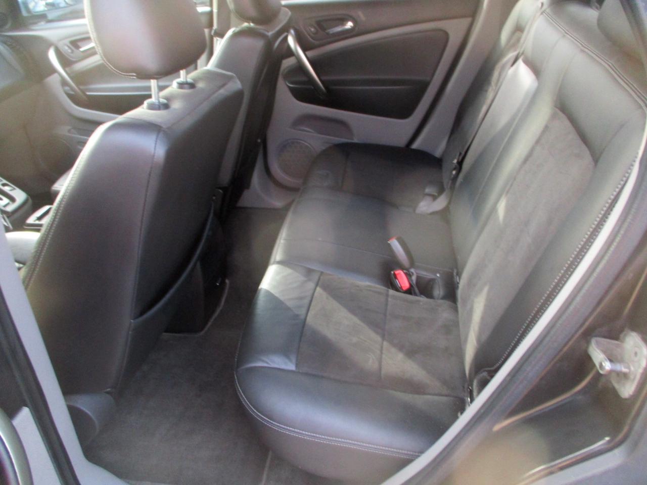 Saturn VUE AWD V6 Red Line 2006