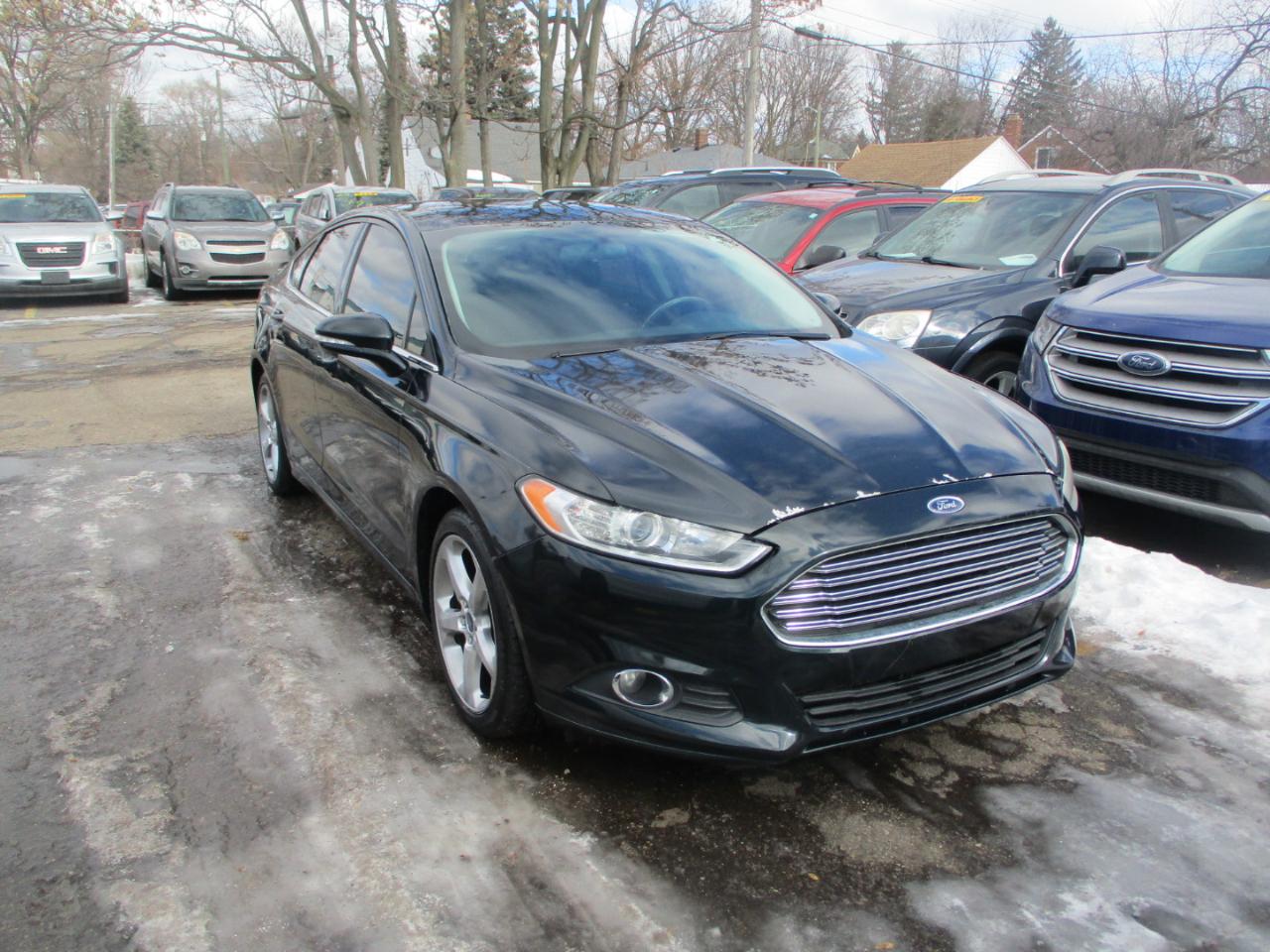 Ford Fusion SE 2014