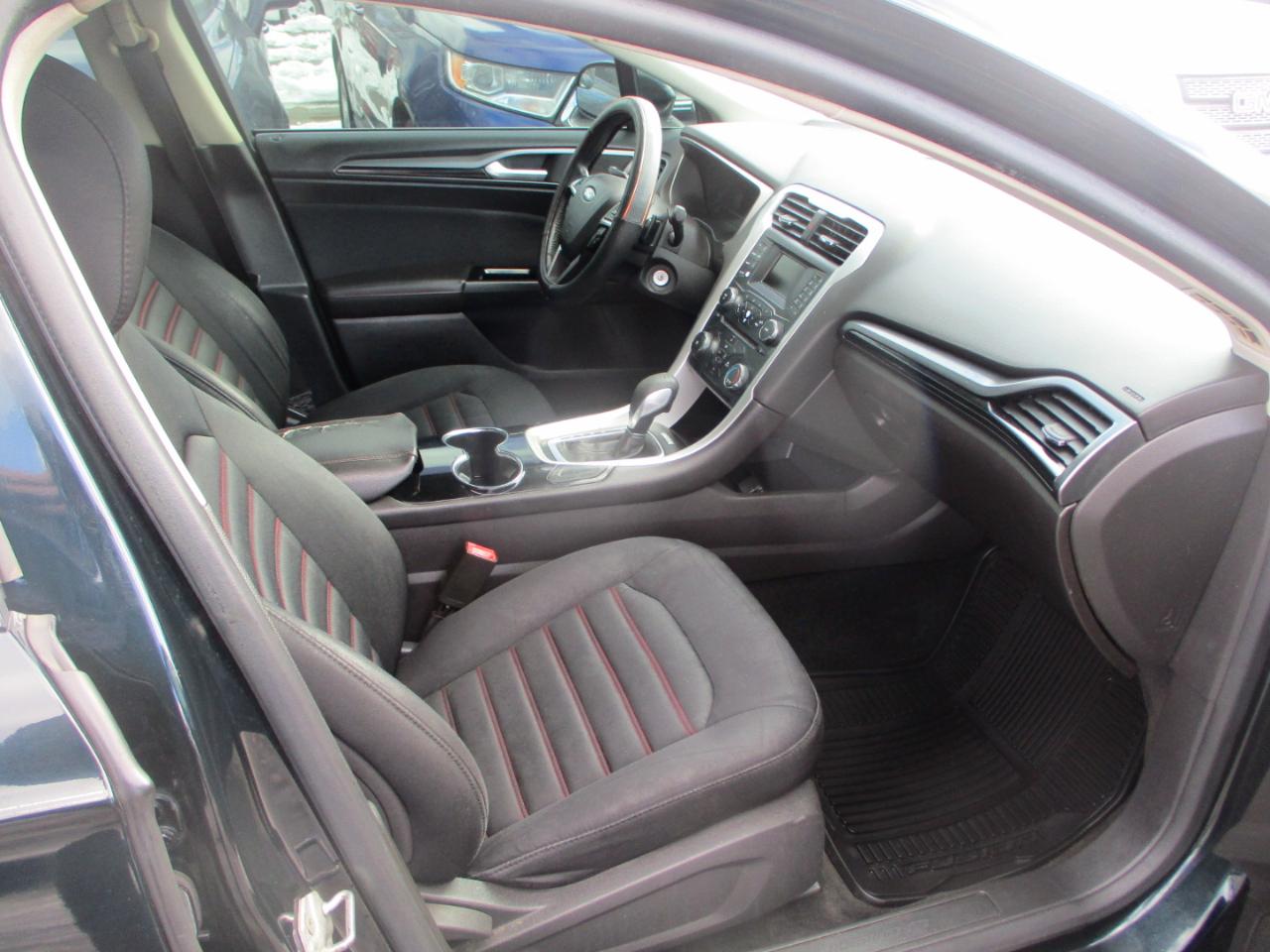 Ford Fusion SE 2014