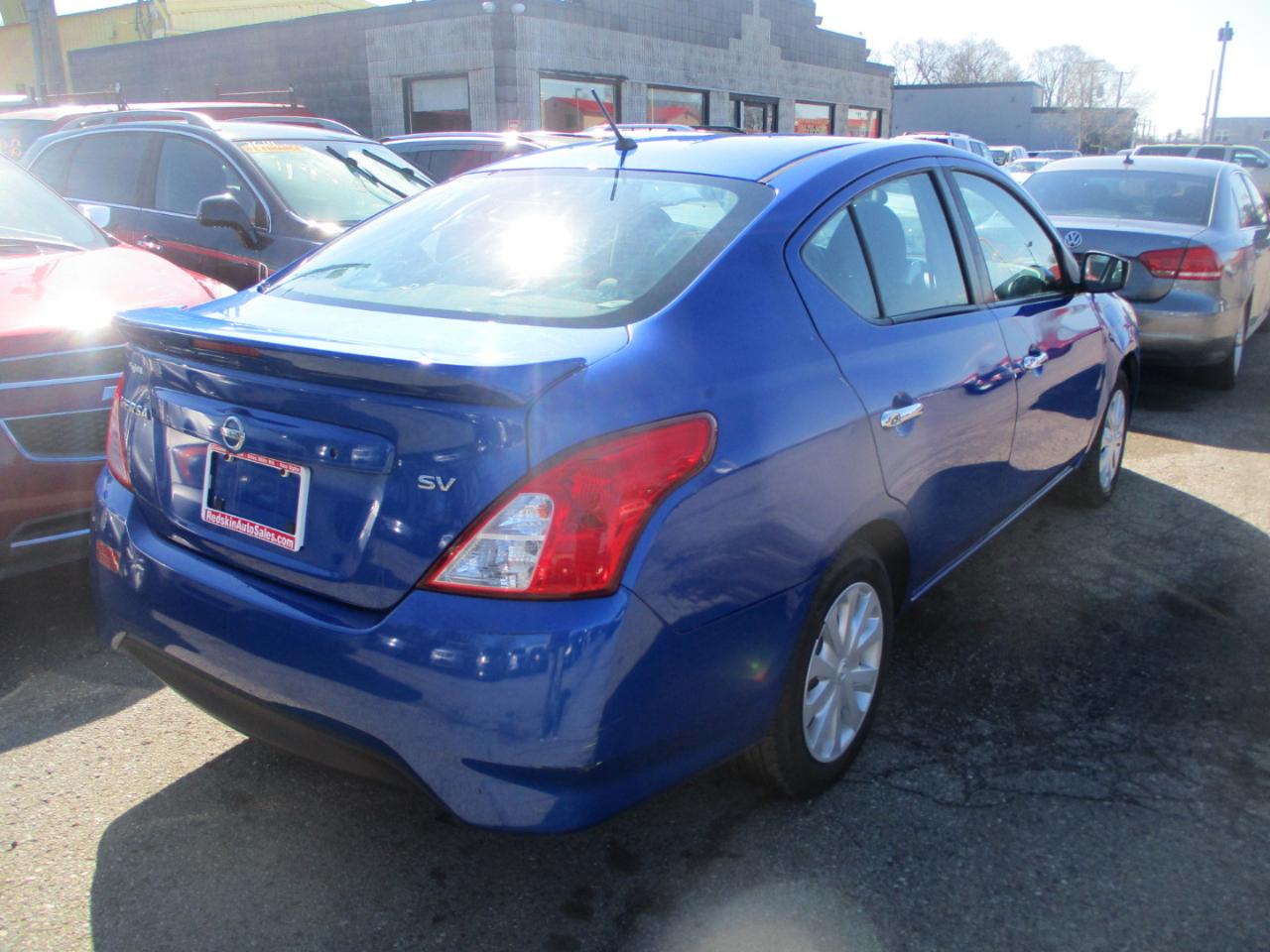 Nissan Versa 1.6 S 5M 2017