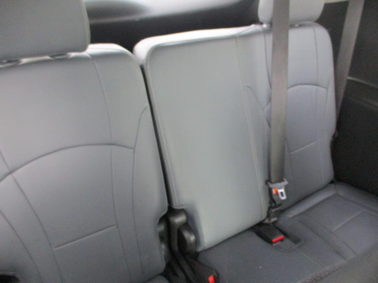 Buick Enclave Essence FWD 2018