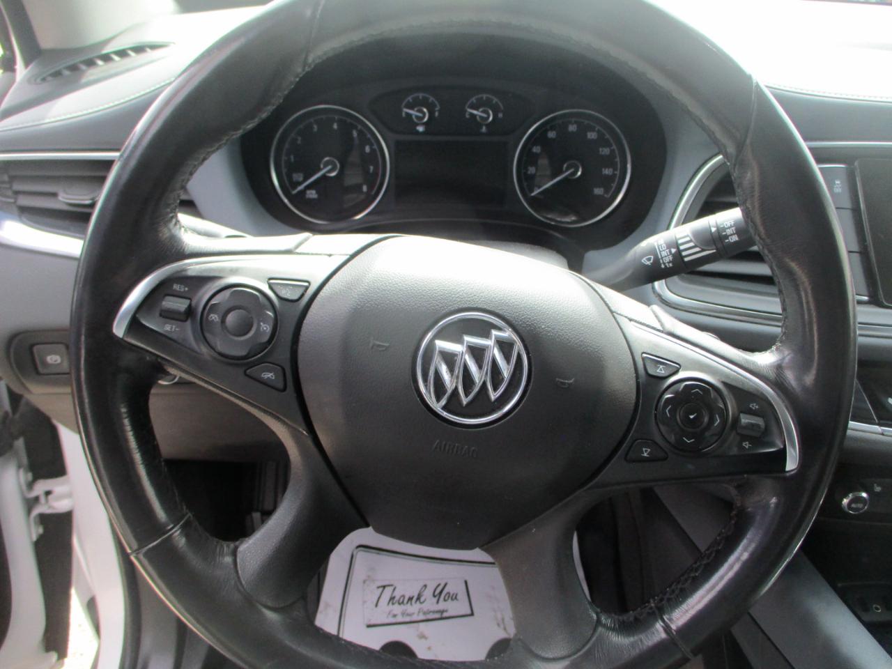 Buick Enclave Essence FWD 2018