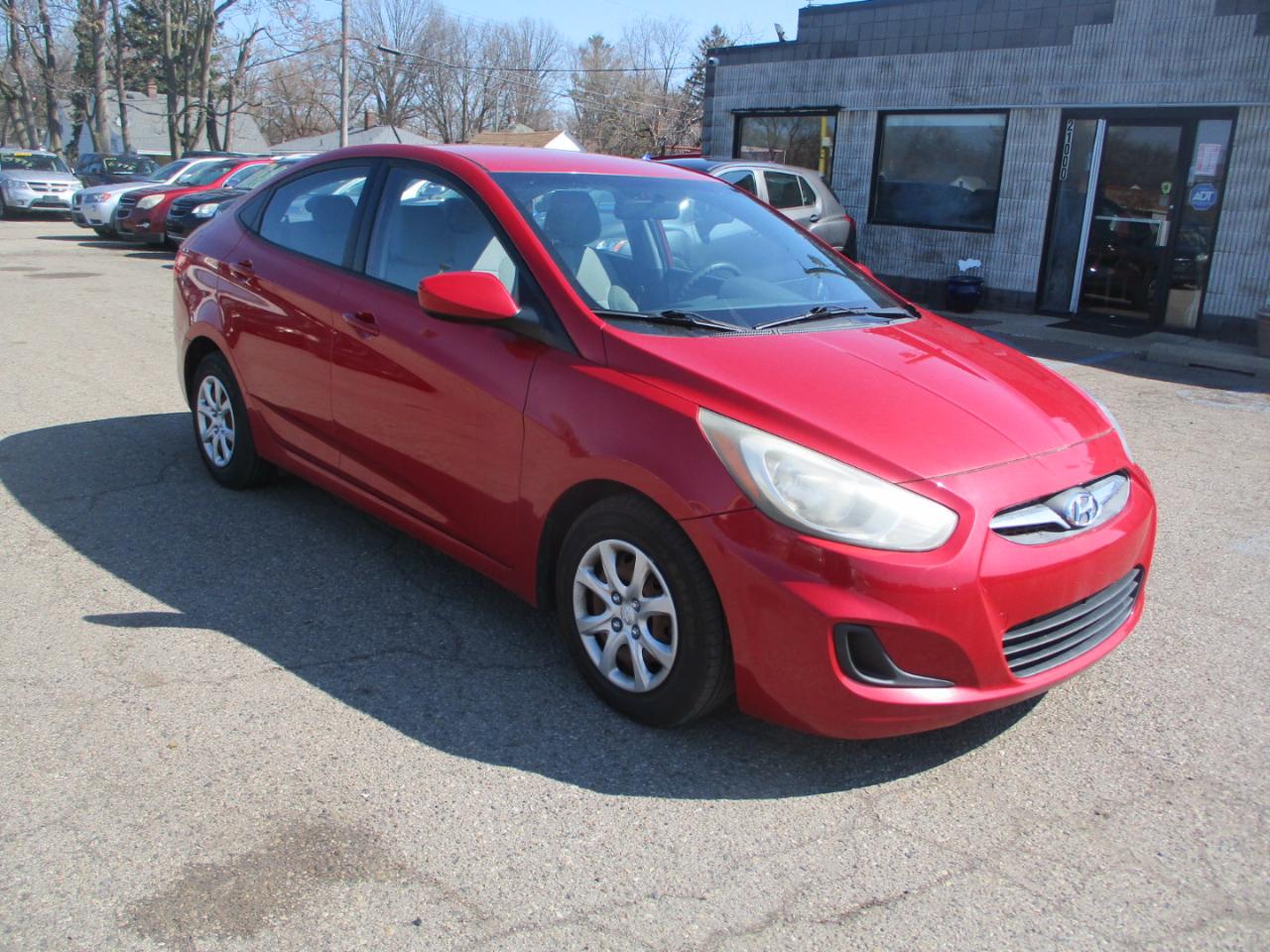 Hyundai Accent GLS 4-Door 2014