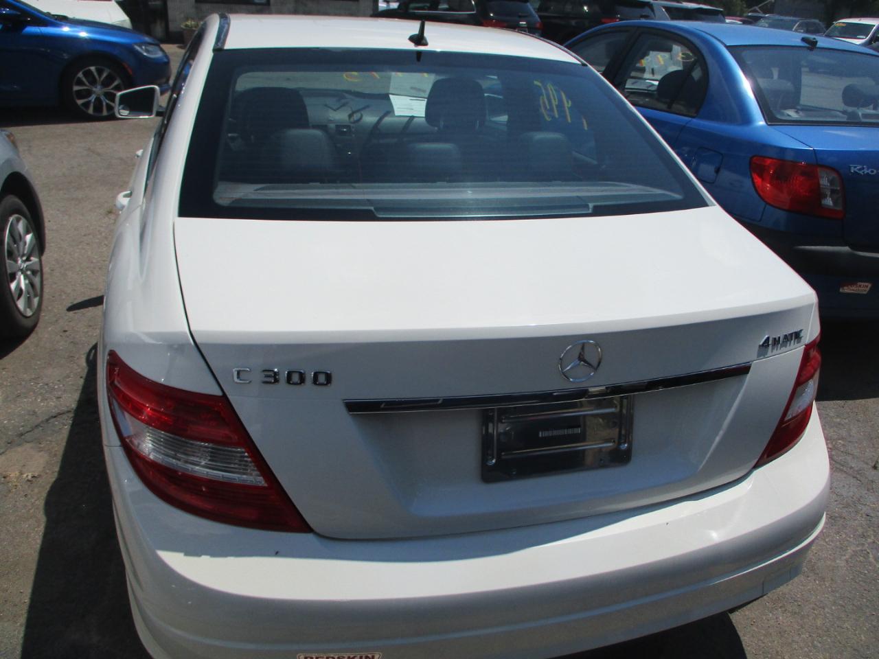 Mercedes-Benz C-Class C300 4MATIC Sport Sedan 2010