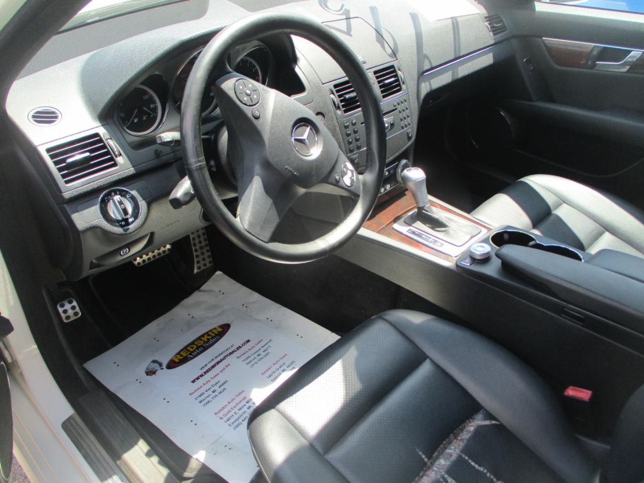 Mercedes-Benz C-Class C300 4MATIC Sport Sedan 2010