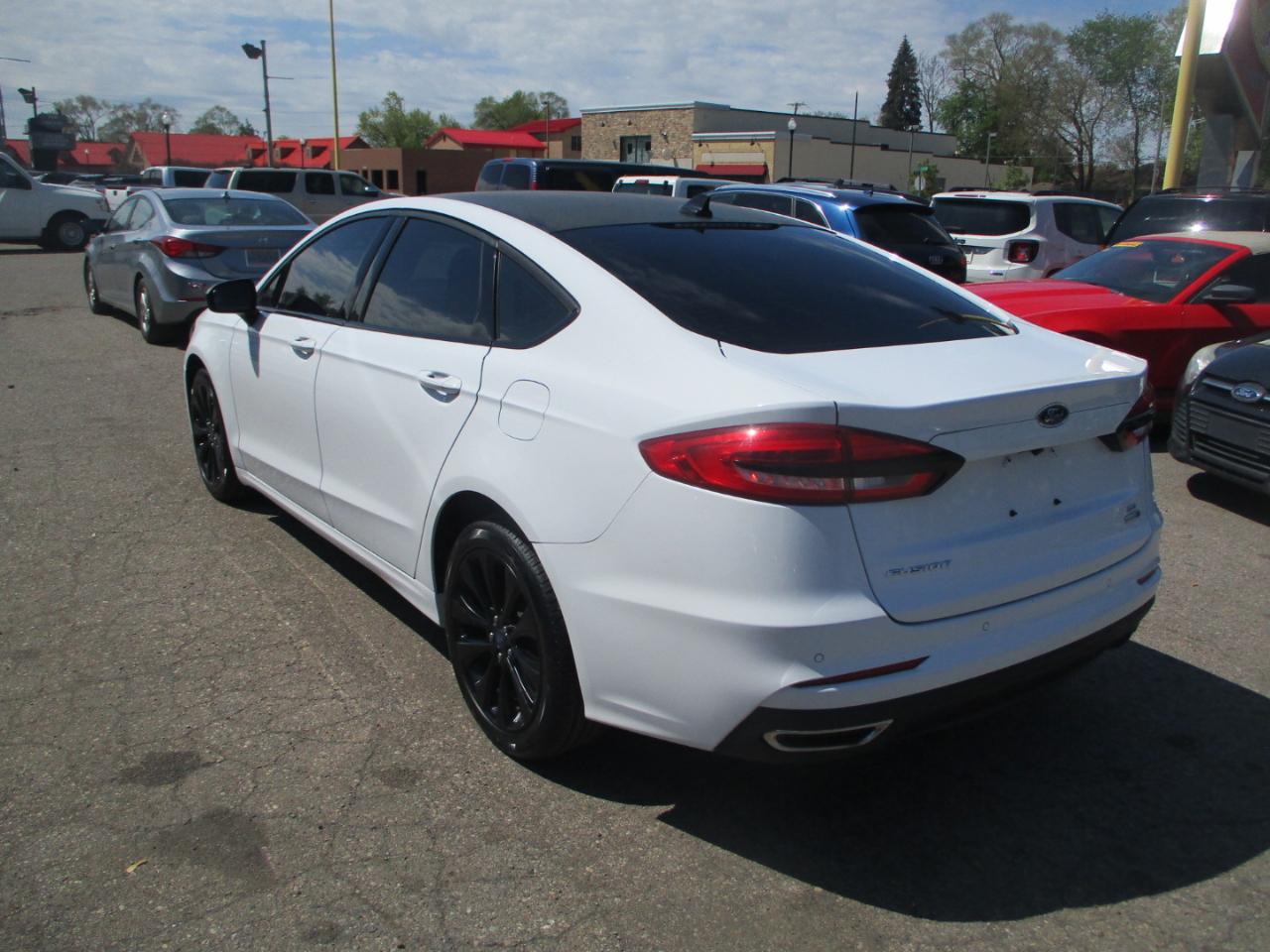 Ford Fusion SE AWD 2020