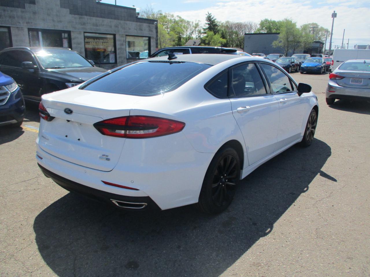 Ford Fusion SE AWD 2020