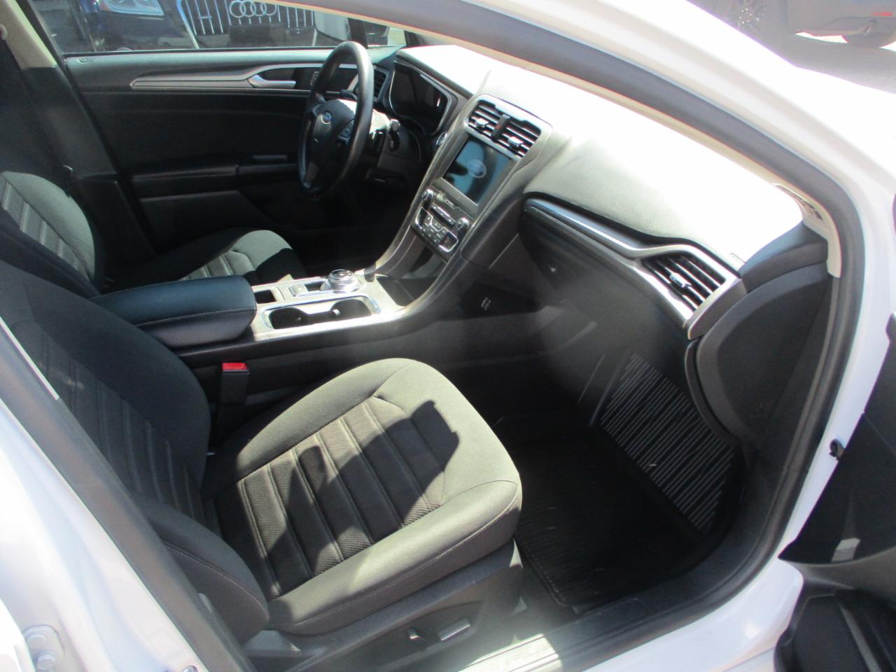 Ford Fusion SE AWD 2020
