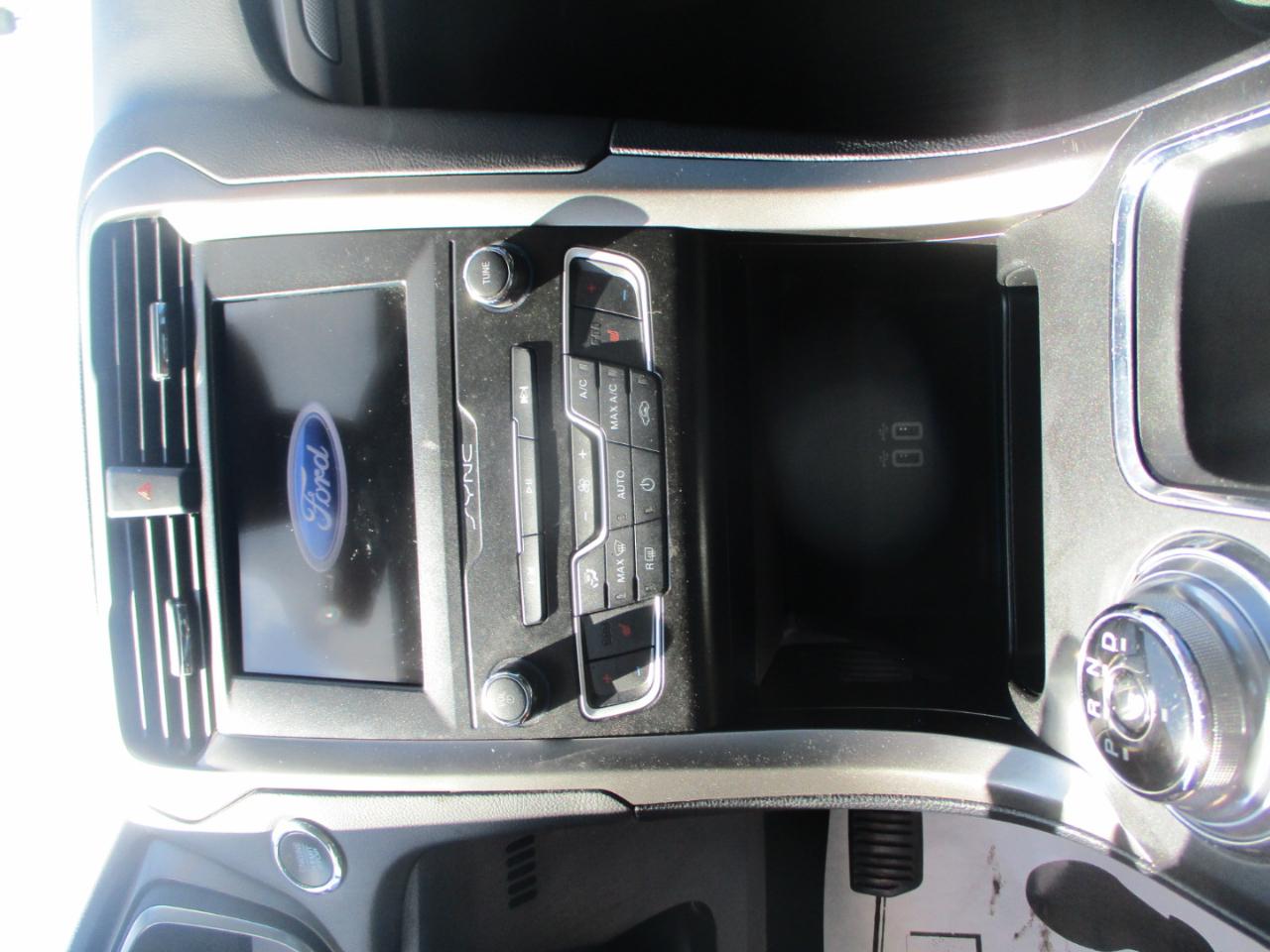Ford Fusion SE AWD 2020